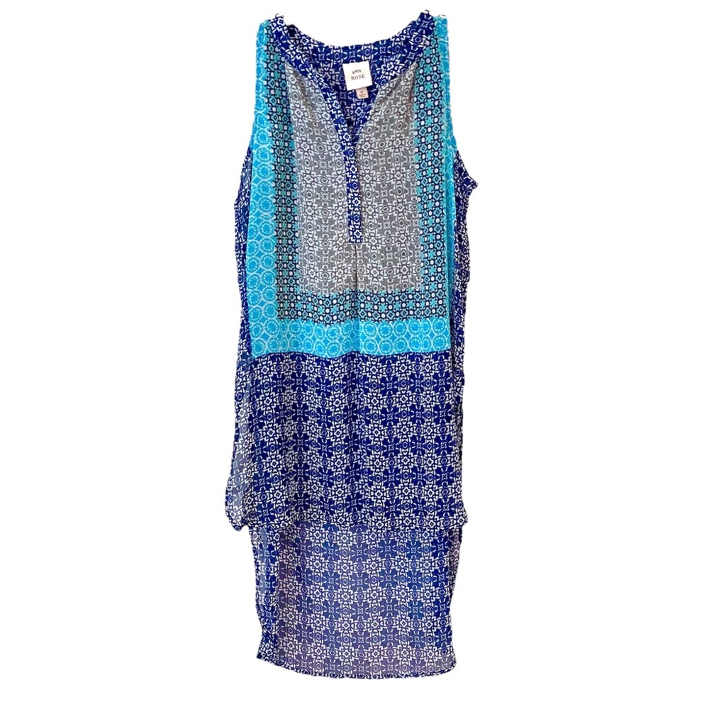 Hi-lo long tunic top w/medallion print